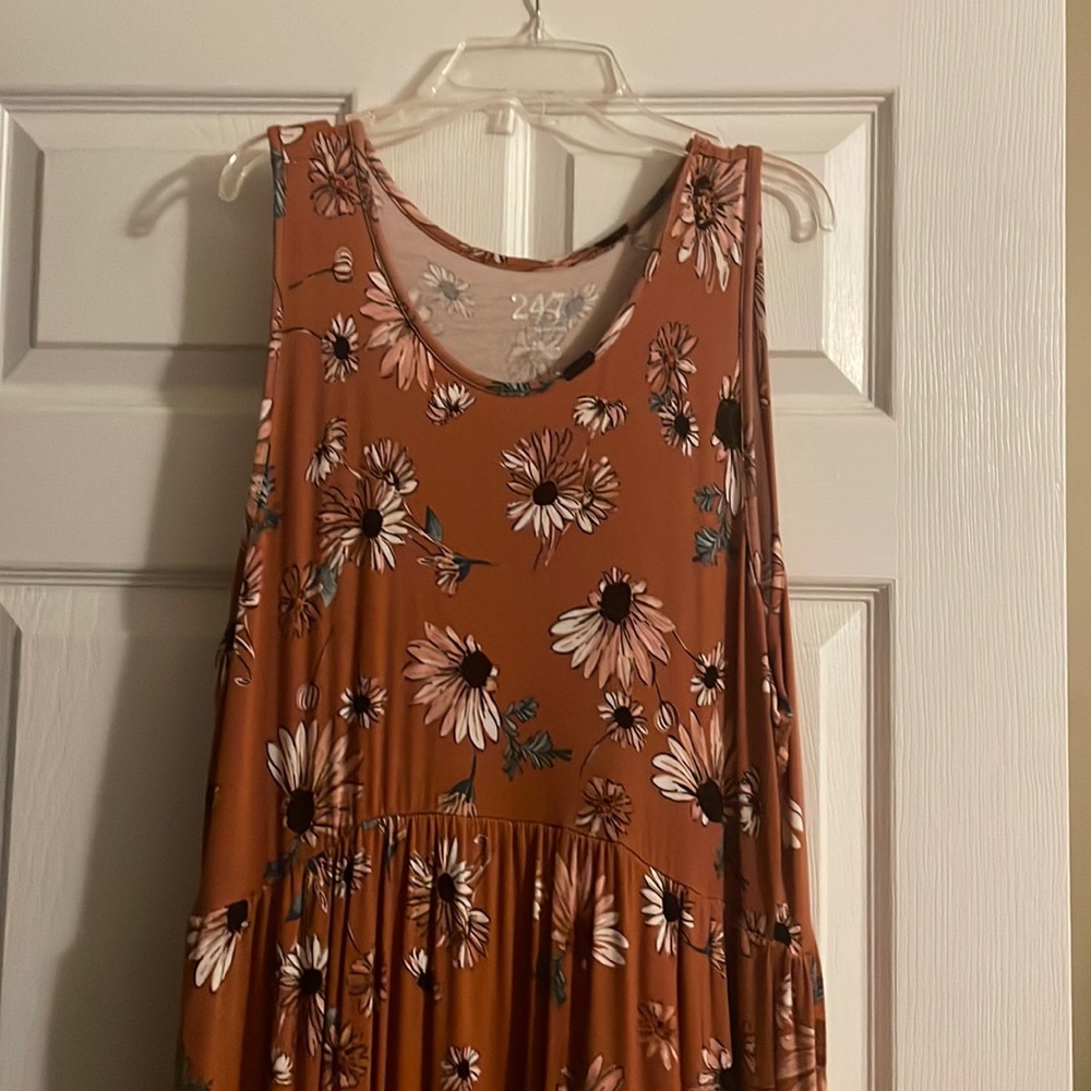 Maxi dress with pockets